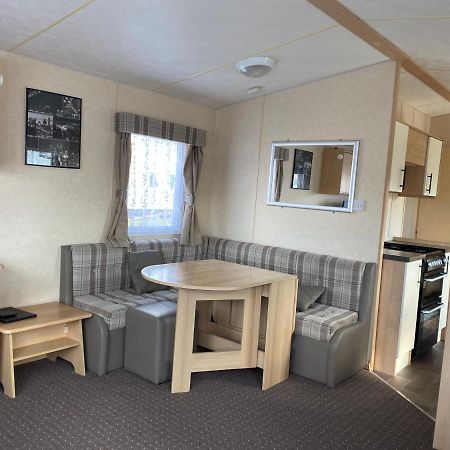 3 Bedroom 8 Berth Standard Basic Caravans With Hot Tub,Mountain Bikes Tattershall Exteriér fotografie