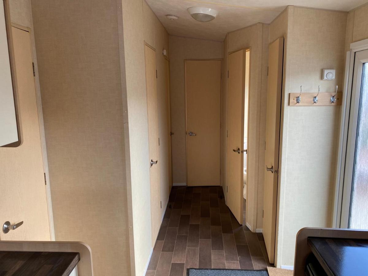 3 Bedroom 8 Berth Standard Basic Caravans With Hot Tub,Mountain Bikes Tattershall Exteriér fotografie